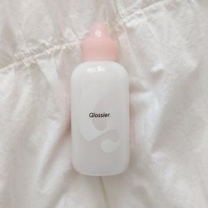 Glossier Milky Oil Makeup Remover